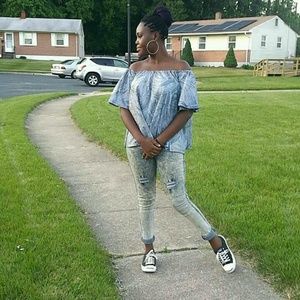 Meet your Posher, Funmilayo